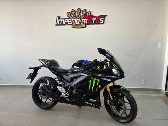 YAMAHA YZF R3 MONSTER ABS YAMAHA YZF R3 MONSTER ABS